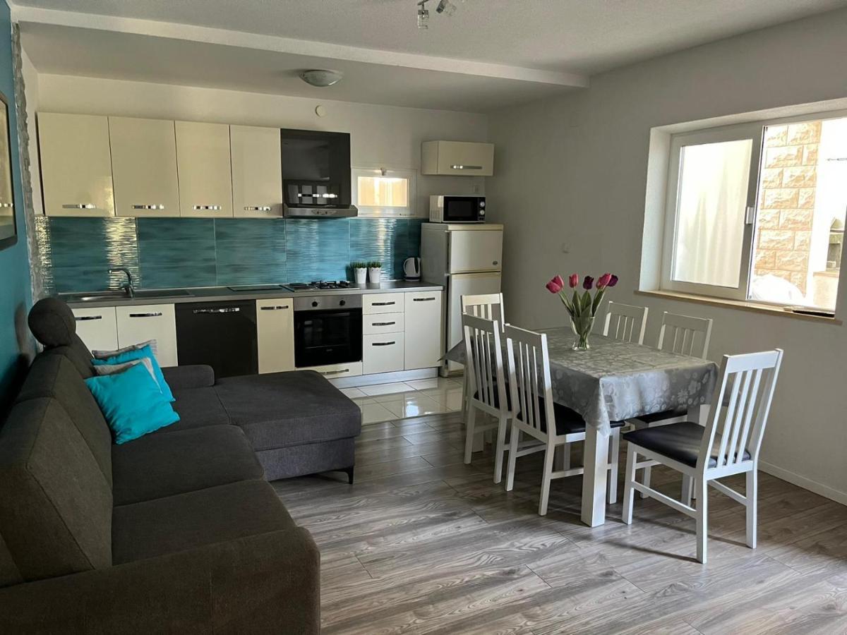 Mucic Apartments Makarska Ngoại thất bức ảnh